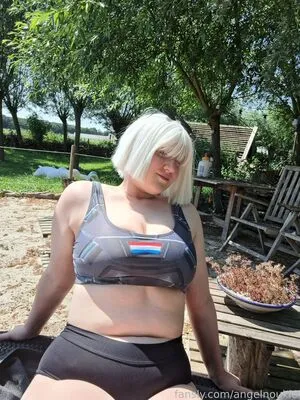 Angelnoukie OnlyFans Leaked Free Thumbnail Picture - #S4llw3ISvg