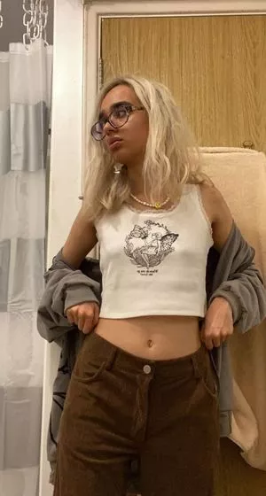 angelsmoonbeam OnlyFans Leaked Free Thumbnail Picture - #GuesNkRwa9