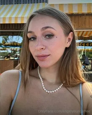 Angelyoungsfree OnlyFans Leaked Free Thumbnail Picture - #LOFGx1bUUr