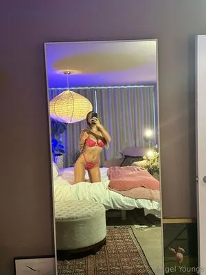 Angelyoungsxxx OnlyFans Leaked Free Thumbnail Picture - #dShw9i83Pb