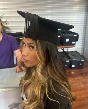 Angelysiaa OnlyFans Leaked Free Thumbnail Picture - #RALXyR4TEa