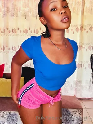 Angie Bizt OnlyFans Leaked Free Thumbnail Picture - #3Io68uPPjh