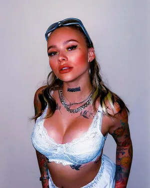 Angie Corine OnlyFans Leaked Free Thumbnail Picture - #8Jn5WkGCGL