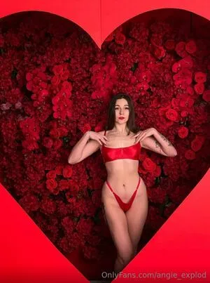 Angie Explod OnlyFans Leaked Free Thumbnail Picture - #drPC23PoGd