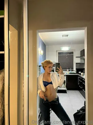 Angie Explod OnlyFans Leaked Free Thumbnail Picture - #u6aQiKi5bf