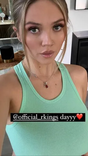 Angie Faith OnlyFans Leaked Free Thumbnail Picture - #NX3S7PrkDr