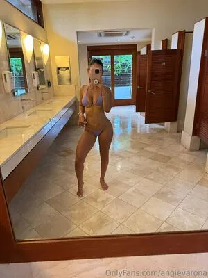 Angie Varona OnlyFans Leaked Free Thumbnail Picture - #xKNGFTK1SA