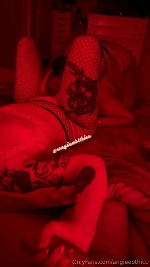 Angieebthicc OnlyFans Leaked Free Thumbnail Picture - #iKhVaOKmyM