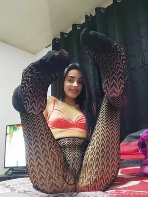 Angieefeet OnlyFans Leaked Free Thumbnail Picture - #LmzBaJG4vb