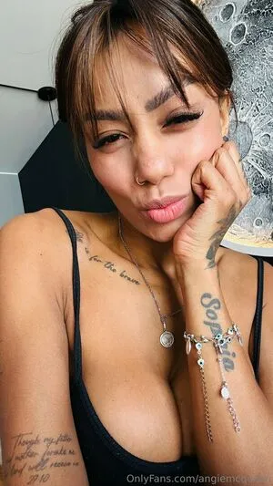 Angiemcqueen OnlyFans Leaked Free Thumbnail Picture - #EVbQXRLYh8
