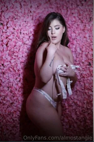 Angieohlala OnlyFans Leaked Free Thumbnail Picture - #RiaSk1yrrO