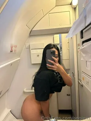 Angierrr OnlyFans Leaked Free Thumbnail Picture - #xFTurpJTf2