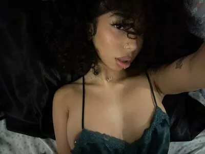 Angiestraphouse OnlyFans Leaked Free Thumbnail Picture - #eFr7ZFI6aI