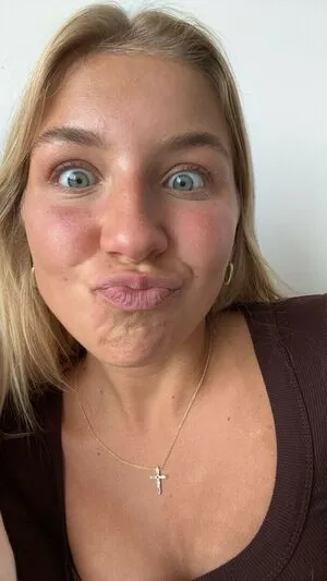 Aniela Leon OnlyFans Leaked Free Thumbnail Picture - #1QzW71mQfE