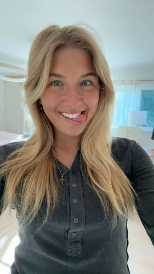 Aniela Leon OnlyFans Leaked Free Thumbnail Picture - #4R3150QyPq