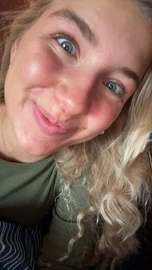 Aniela Leon OnlyFans Leaked Free Thumbnail Picture - #5vdh1le9NN