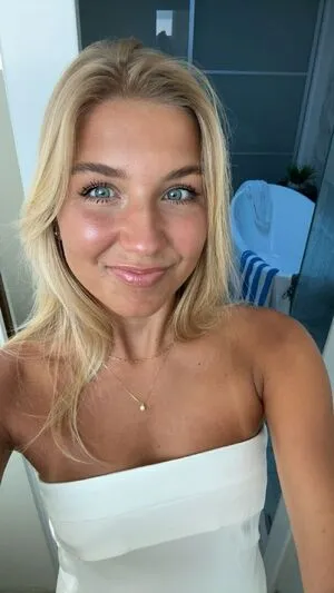 Aniela Leon OnlyFans Leaked Free Thumbnail Picture - #6brBL7zJe5