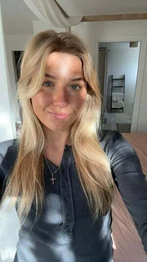 Aniela Leon OnlyFans Leaked Free Thumbnail Picture - #7Nf5eibRg4