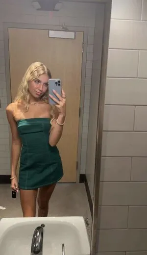 Aniela Leon OnlyFans Leaked Free Thumbnail Picture - #9cblTHqWfP