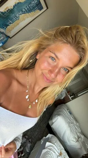 Aniela Leon OnlyFans Leaked Free Thumbnail Picture - #AhfKku5NOA