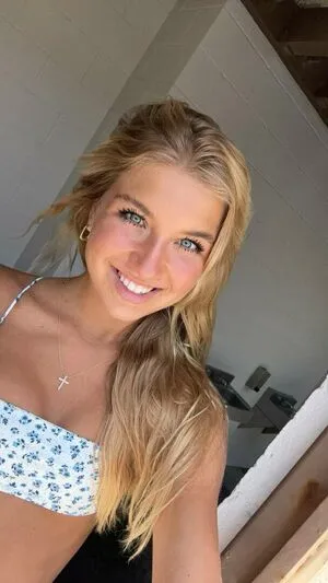 Aniela Leon OnlyFans Leaked Free Thumbnail Picture - #Bjlk3pg6uH