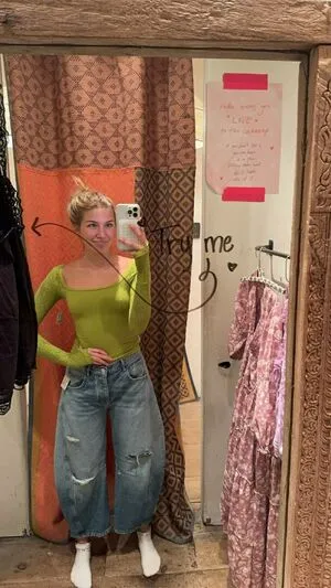 Aniela Leon OnlyFans Leaked Free Thumbnail Picture - #CTBMBuX0ur