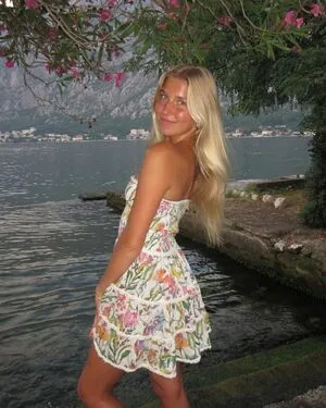 Aniela Leon OnlyFans Leaked Free Thumbnail Picture - #DNCJoDcstH