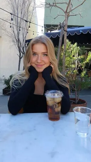 Aniela Leon OnlyFans Leaked Free Thumbnail Picture - #Ddnhe1760G