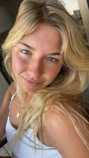 Aniela Leon OnlyFans Leaked Free Thumbnail Picture - #EfXpBShbAr