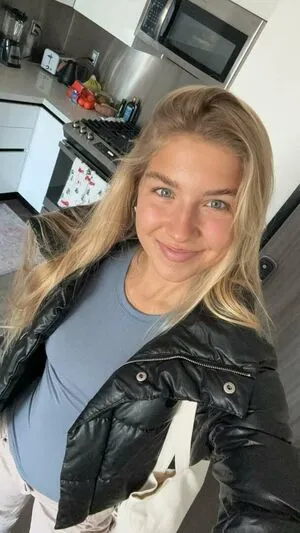 Aniela Leon OnlyFans Leaked Free Thumbnail Picture - #FGEkkhvEq6