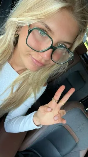 Aniela Leon OnlyFans Leaked Free Thumbnail Picture - #GygMxRsl0v