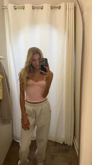 Aniela Leon OnlyFans Leaked Free Thumbnail Picture - #I9Swje0zJ4