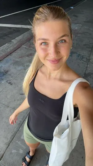 Aniela Leon OnlyFans Leaked Free Thumbnail Picture - #KT8H2l64Hn