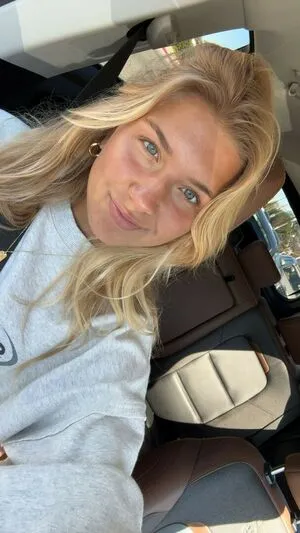 Aniela Leon OnlyFans Leaked Free Thumbnail Picture - #Lvtc01vtMa