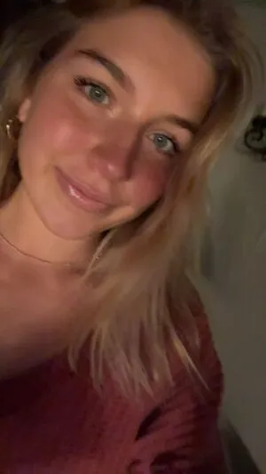 Aniela Leon OnlyFans Leaked Free Thumbnail Picture - #OpAfB65Ttm