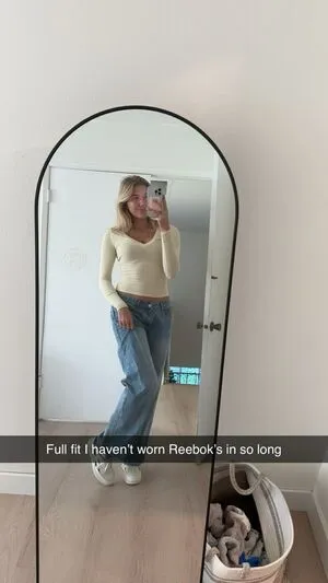 Aniela Leon OnlyFans Leaked Free Thumbnail Picture - #P3j4seYMnq