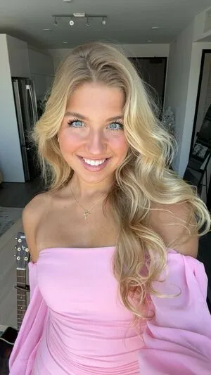 Aniela Leon OnlyFans Leaked Free Thumbnail Picture - #P9SxoL6SnP