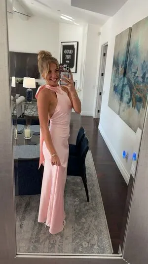 Aniela Leon OnlyFans Leaked Free Thumbnail Picture - #PHUQG69psp