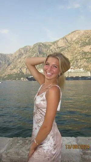 Aniela Leon OnlyFans Leaked Free Thumbnail Picture - #QVoh66BrBg