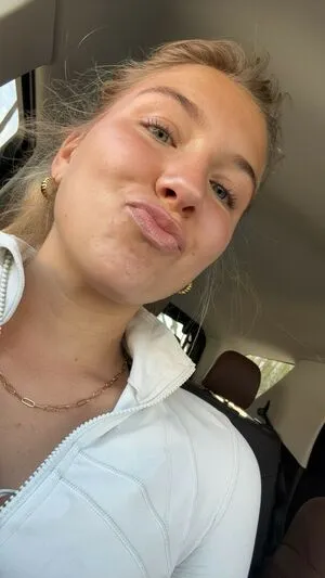 Aniela Leon OnlyFans Leaked Free Thumbnail Picture - #QnmrC0Ju8z