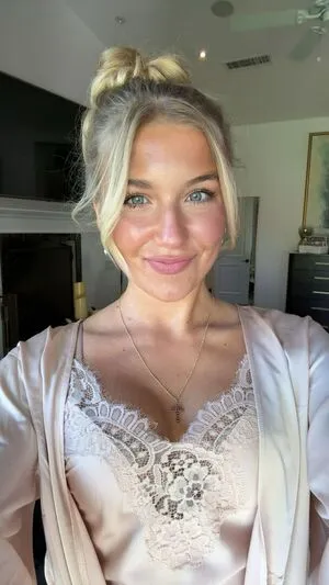 Aniela Leon OnlyFans Leaked Free Thumbnail Picture - #QoTtvtJ0jV