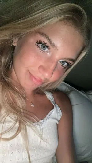 Aniela Leon OnlyFans Leaked Free Thumbnail Picture - #RIeIVaibYf