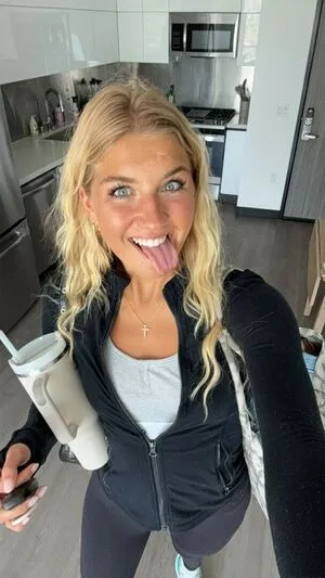 Aniela Leon OnlyFans Leaked Free Thumbnail Picture - #VTc5rAG0EU