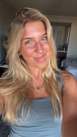 Aniela Leon OnlyFans Leaked Free Thumbnail Picture - #VZgBgmYxHo