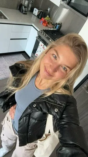 Aniela Leon OnlyFans Leaked Free Thumbnail Picture - #WP0xoGu6oM