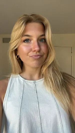 Aniela Leon OnlyFans Leaked Free Thumbnail Picture - #YZOjsxkqdc