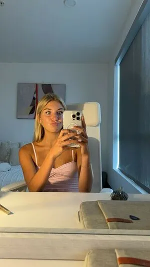 Aniela Leon OnlyFans Leaked Free Thumbnail Picture - #Yz5luEviuz