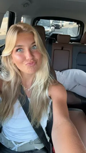 Aniela Leon OnlyFans Leaked Free Thumbnail Picture - #atK88K3ubx