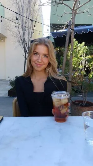 Aniela Leon OnlyFans Leaked Free Thumbnail Picture - #cCqHYjOC5E