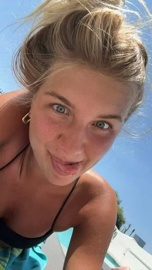 Aniela Leon OnlyFans Leaked Free Thumbnail Picture - #dN2ouQgb0w